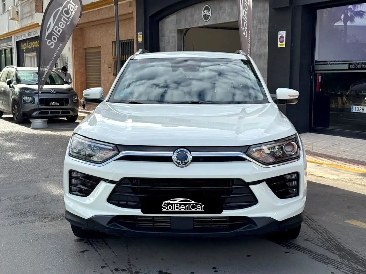 SsangYong Korando G15T Urban Auto Blanco - 2