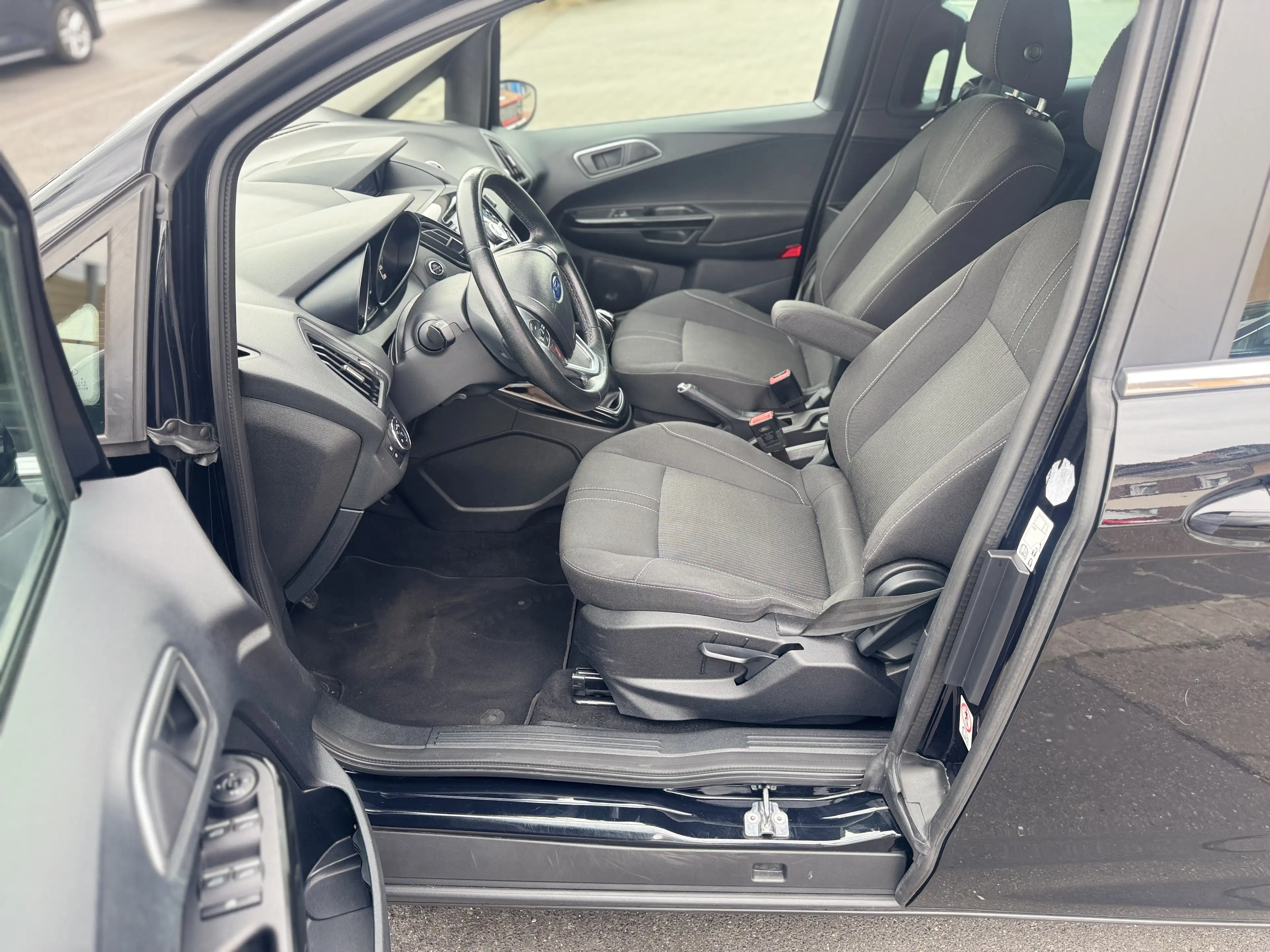 Ford B-Max Titanium ZAHNRIEMEN/TÜV NEU!!! — photo 10