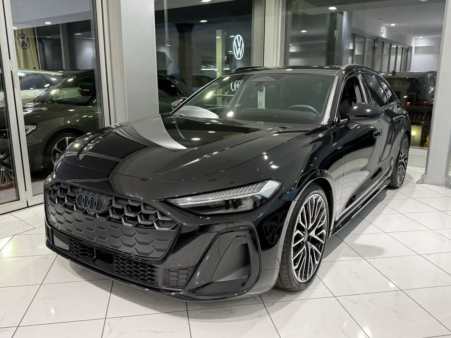 Audi A5 A5 Avant 2.0 e-hybrid S line edition quattro 299c Zwart - 2