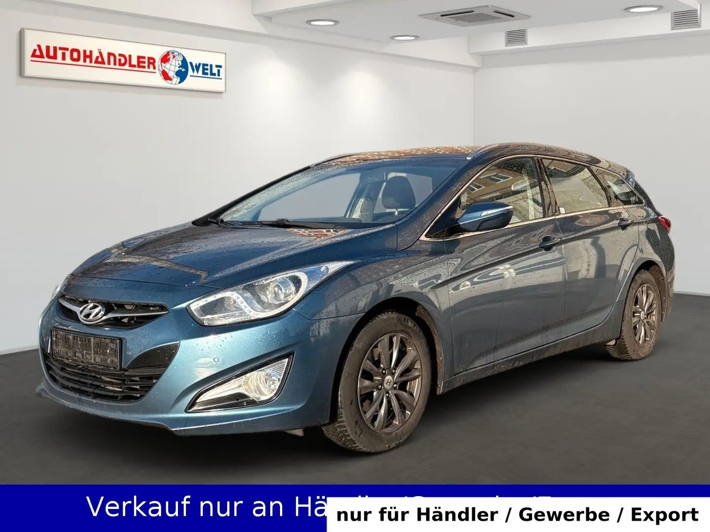 Hyundai i40 Kombi 1.7 CRDi Klimaanlage SHZ PDC Blau - 1