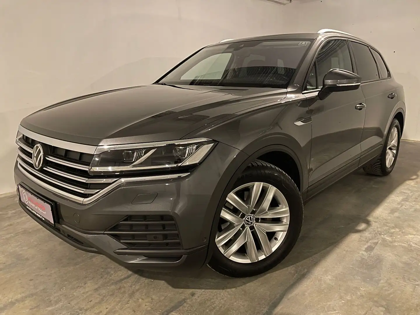 Volkswagen Touareg Luftfeder AHK Voll-LEDER 4ZonenClima IVC Grau - 1