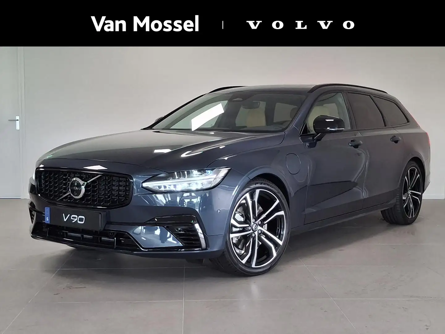 Volvo V90 T8 Plug-in hybrid AWD Ultra Dark | B&W Audio | Pan Blau - 1