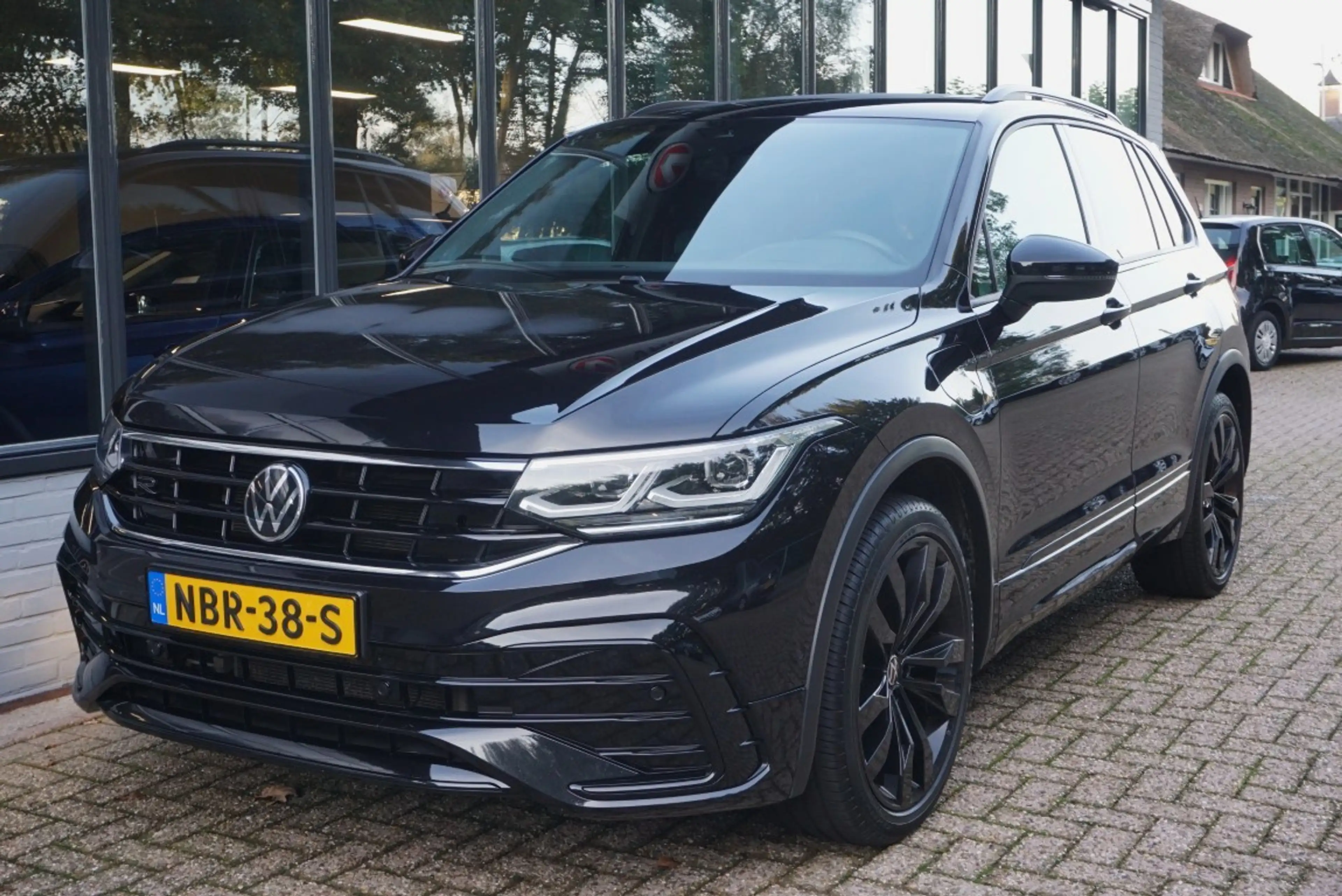Volkswagen Tiguan 1.4 TSI eHybrid R-Line Business+ Trekhaak/Camera! — photo 2