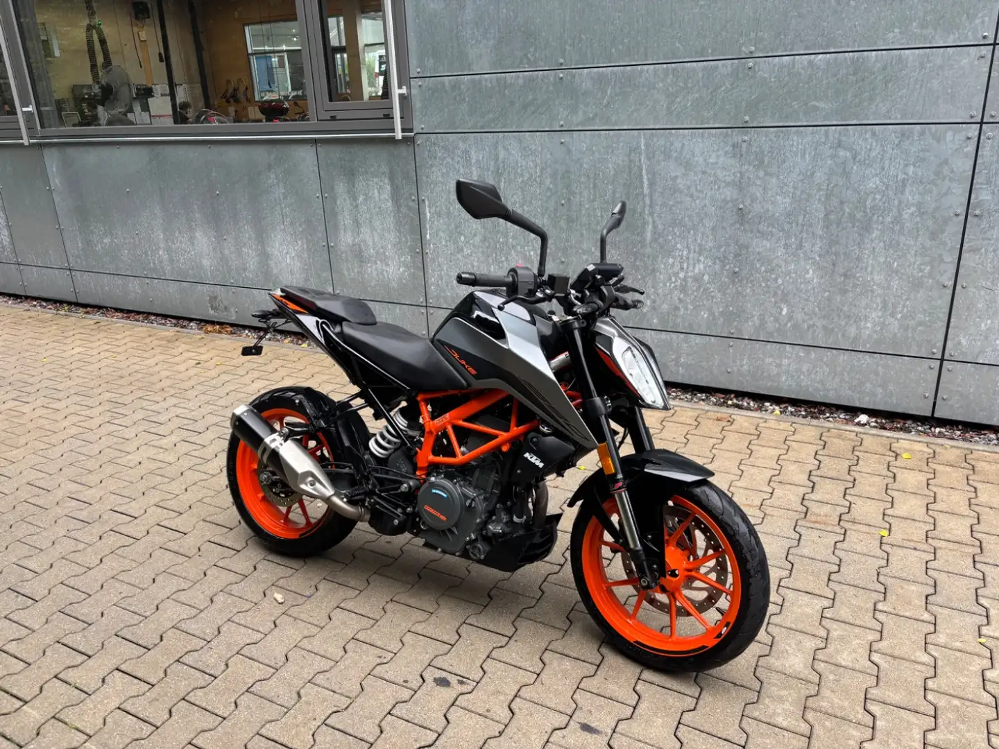 KTM 390 Duke aus erster Hand Naranja - 2