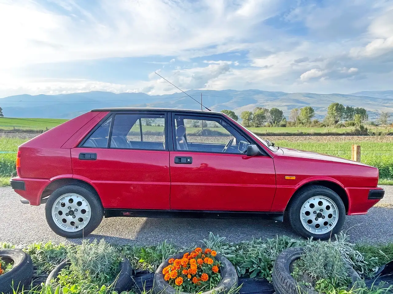 Lancia Delta 1600 HF Turbo i.e. HF, foto 2