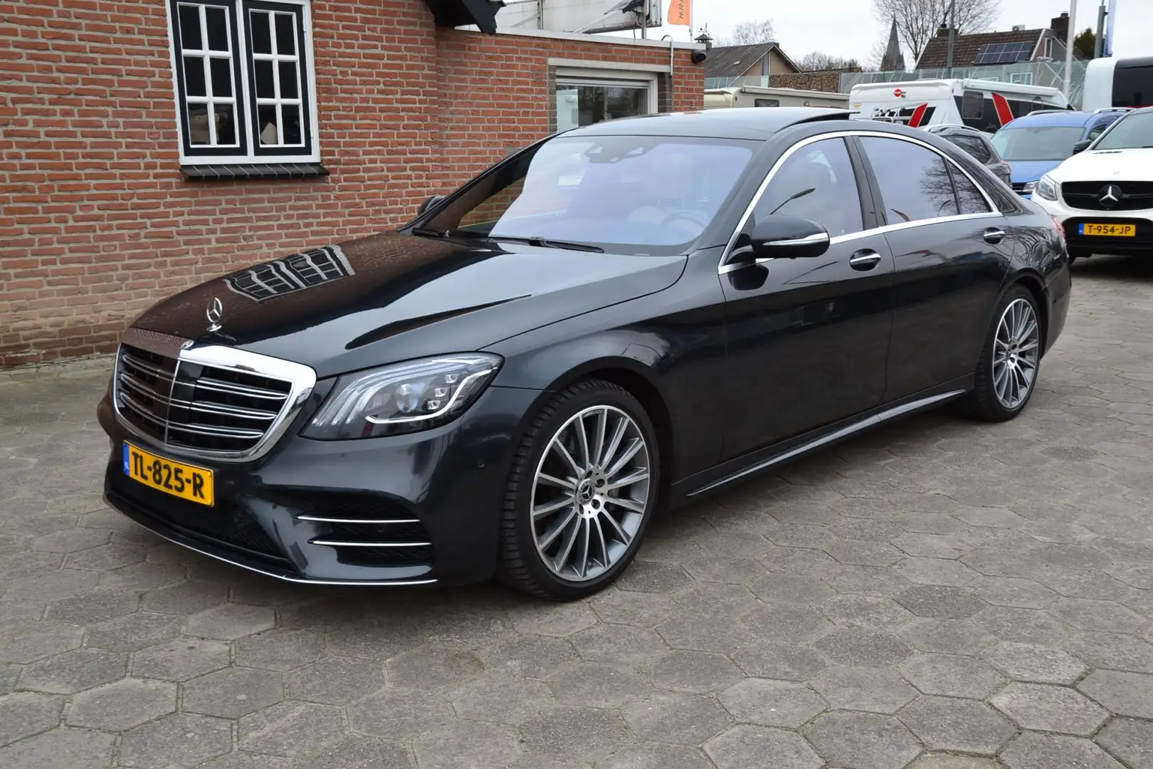 Mercedes-Benz S 400 400d 4Matic Lang Premium Plus - AMG Line - 1e eige Schwarz - 1