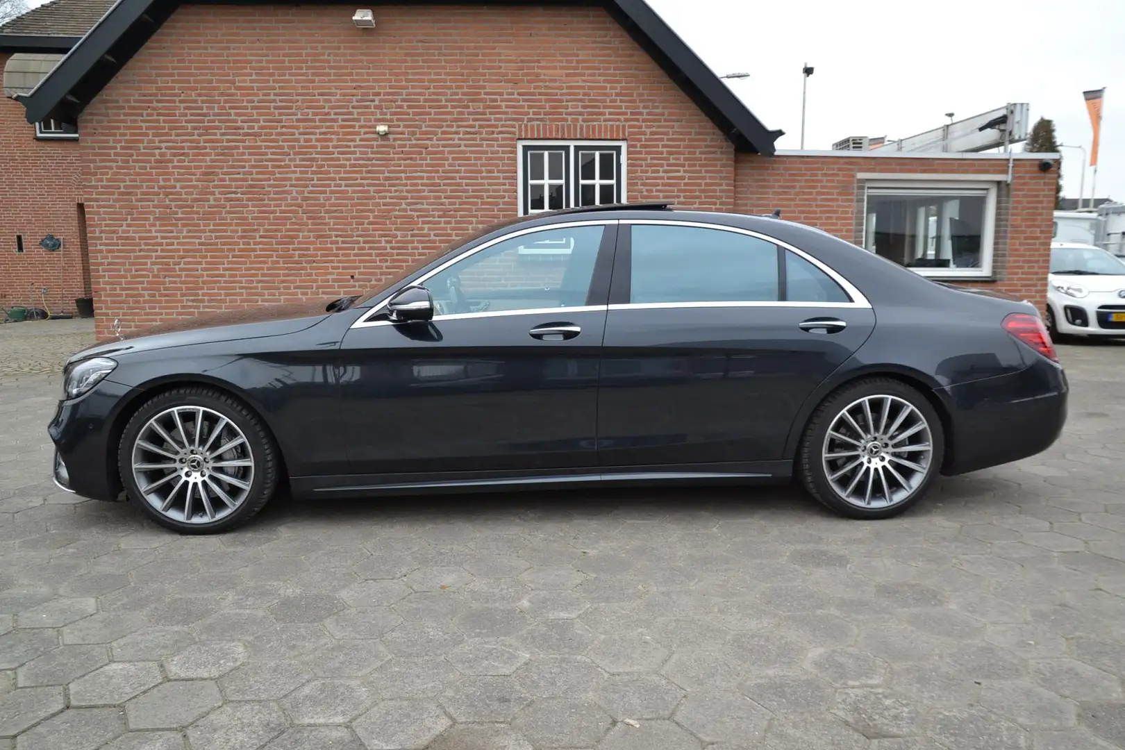 Mercedes-Benz S 400 400d 4Matic Lang Premium Plus - AMG Line - 1e eige Negru - 2