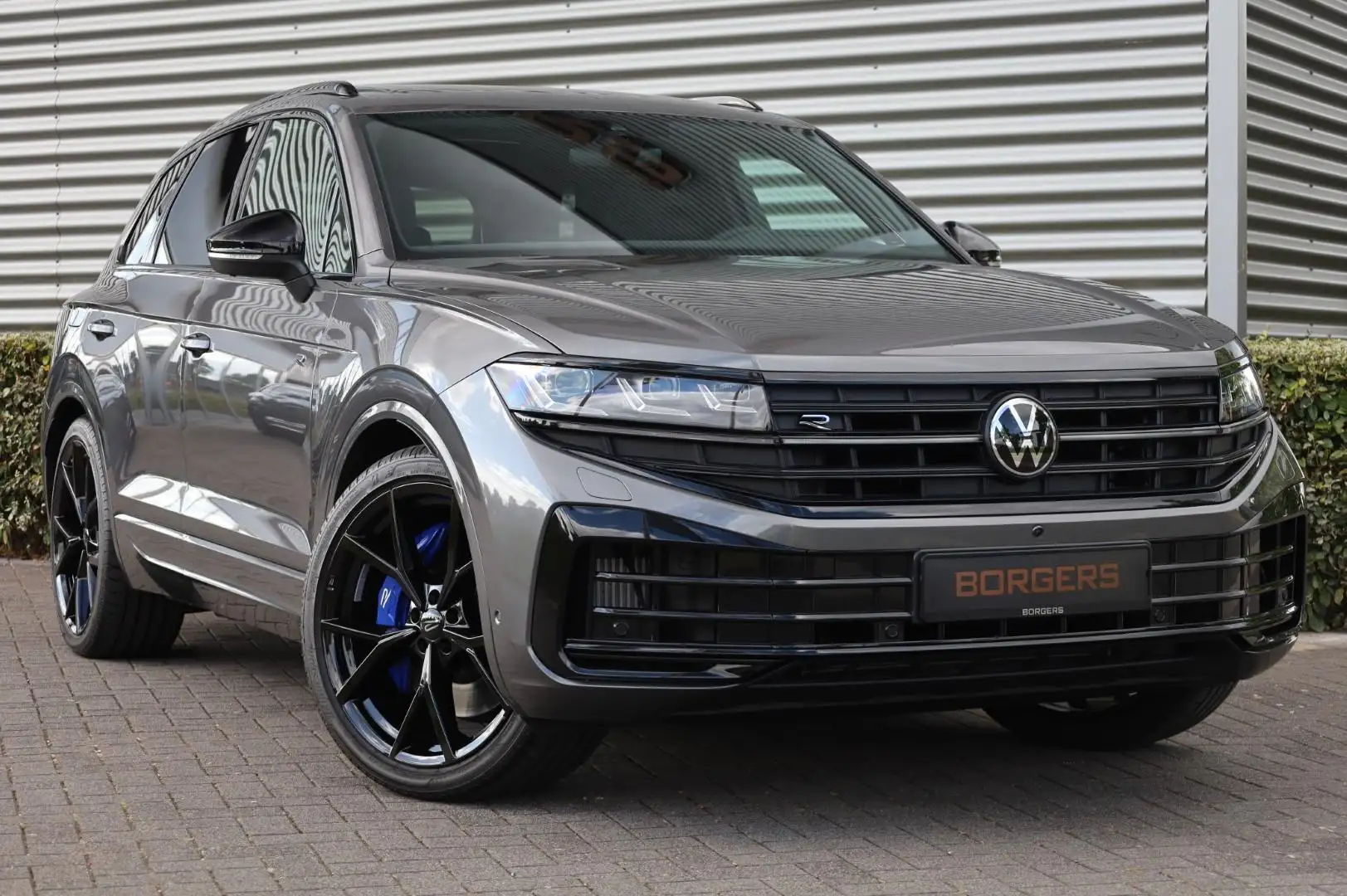 Volkswagen Touareg R eHybrid Massage l Dynaudio l Head-up l Trekhaak Grau - 1