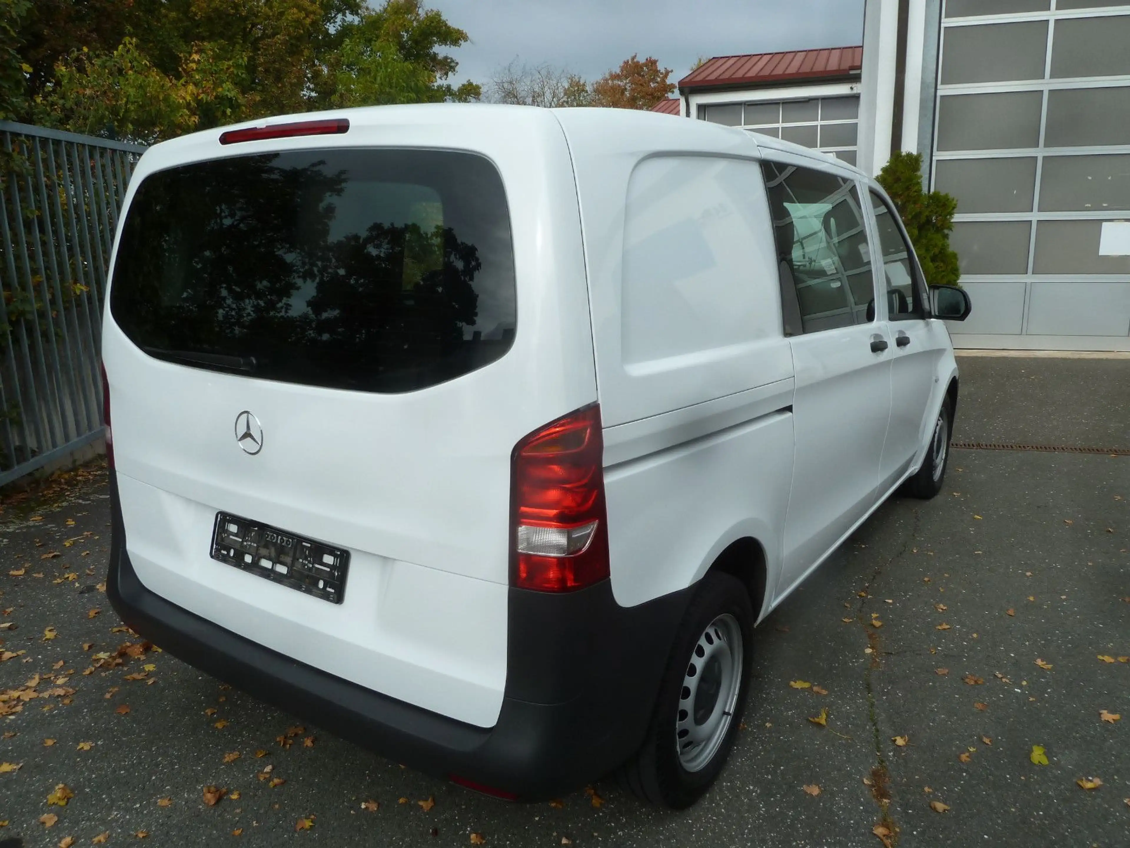 Mercedes-Benz Vito Mixto 114 CDI RWD kompakt — photo 6