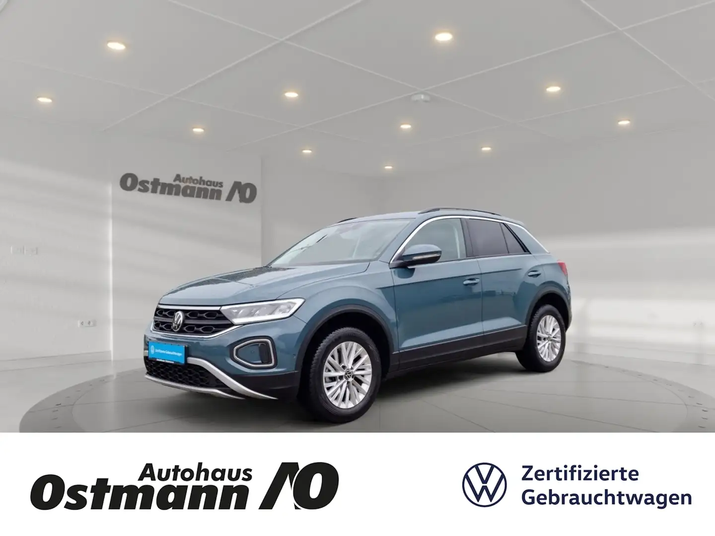 Volkswagen T-Roc 1.5 TSI Life 2xKlima ACC AUT DynLicht LED Blau - 1