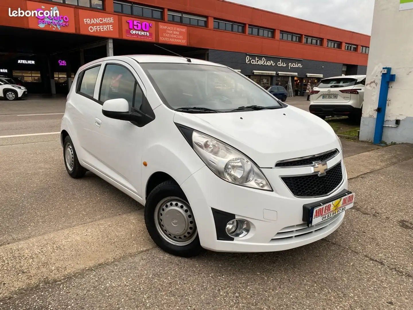 Chevrolet Spark 1.0i 70 CH SERIE LS 5P Weiß - 1