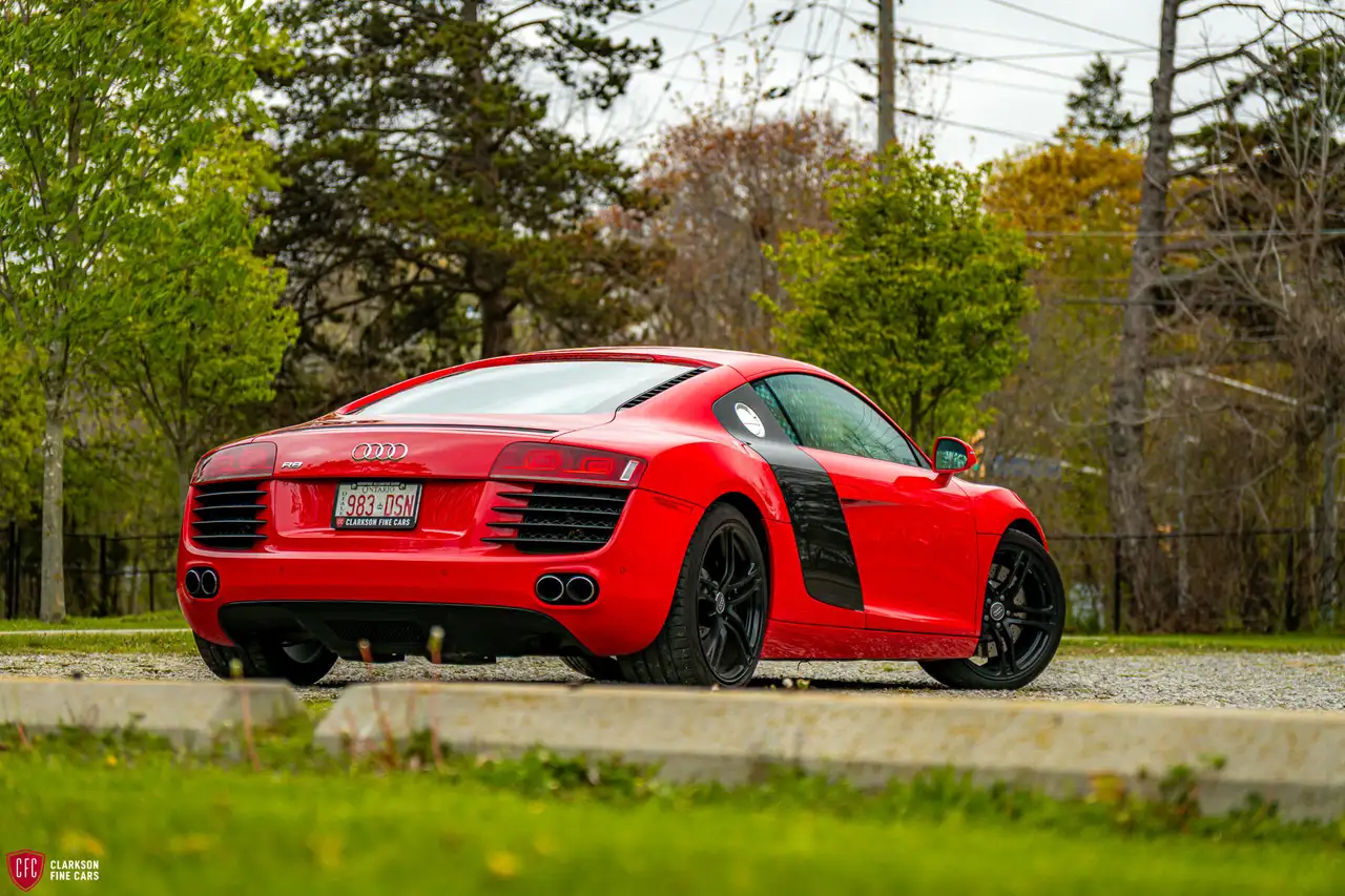 Audi R8 снимка Audi R8