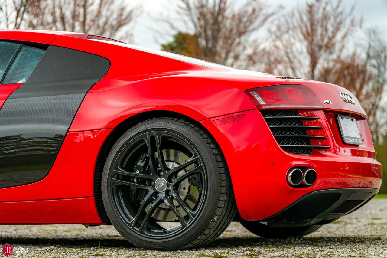Audi R8 снимка Audi R8