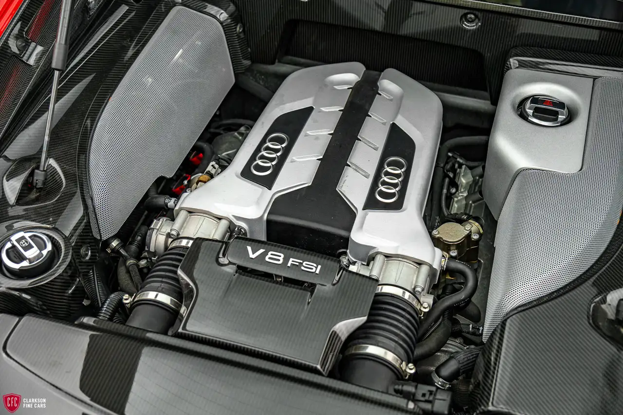 Audi R8 снимка Audi R8