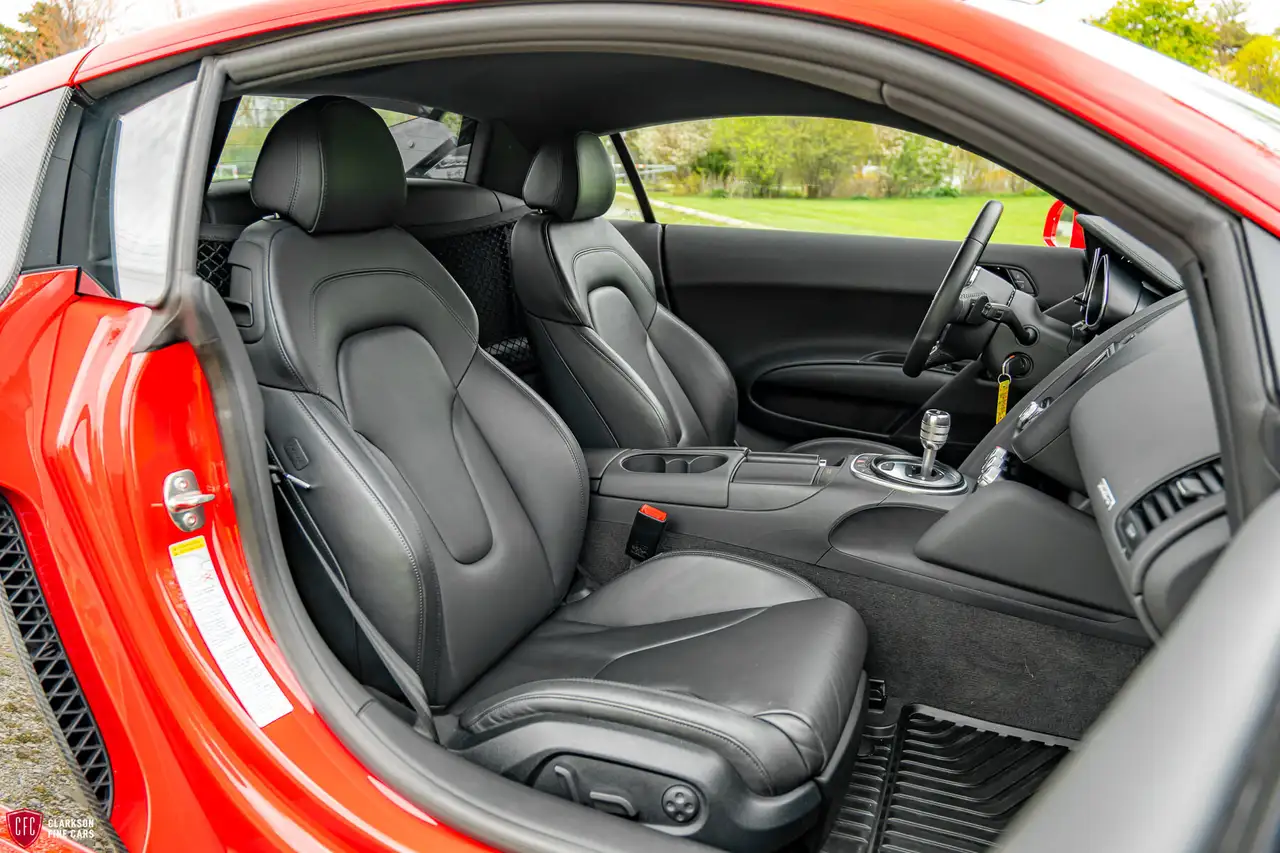 Audi R8 снимка Audi R8