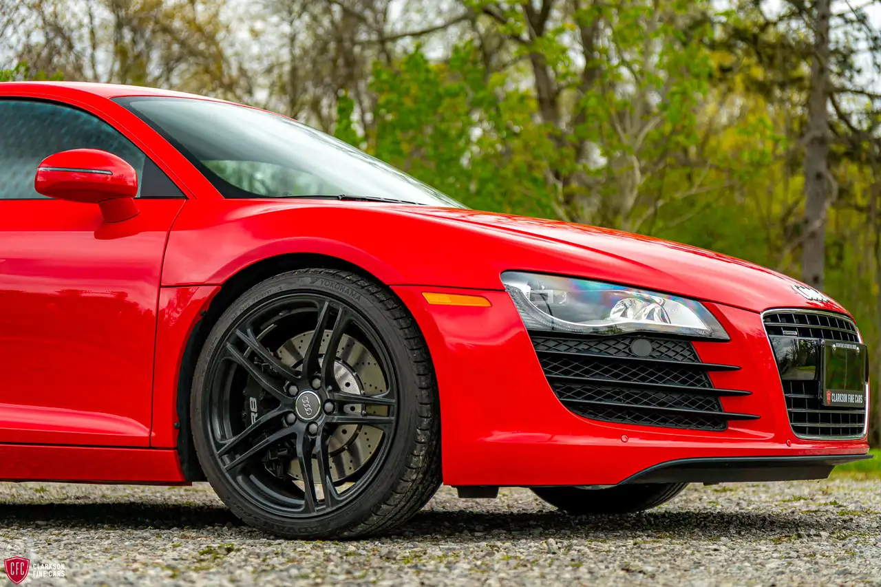 Audi R8 снимка Audi R8