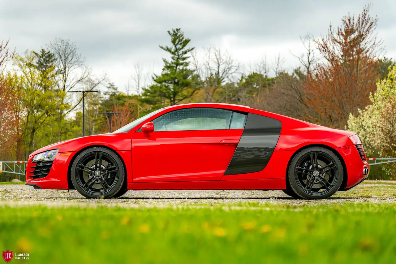 Audi R8 снимка Audi R8