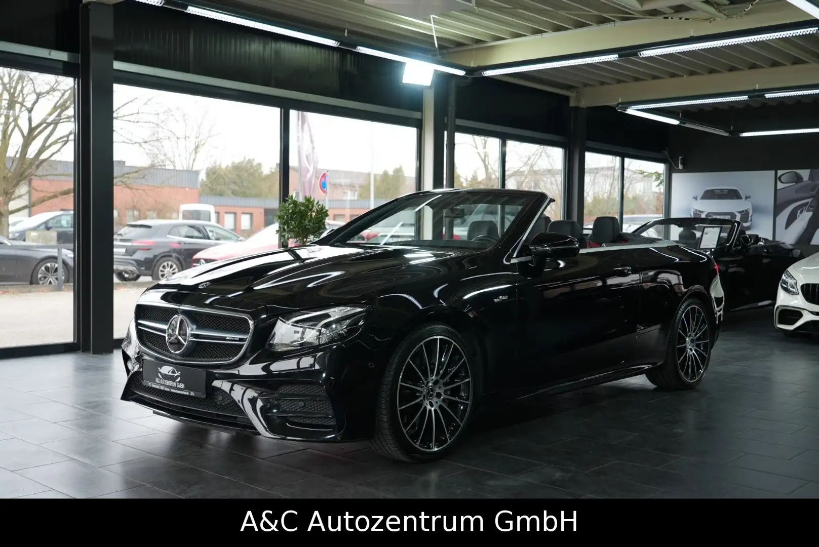 Mercedes-Benz E 53 AMG Cabrio 4Matic Schwarz - 1