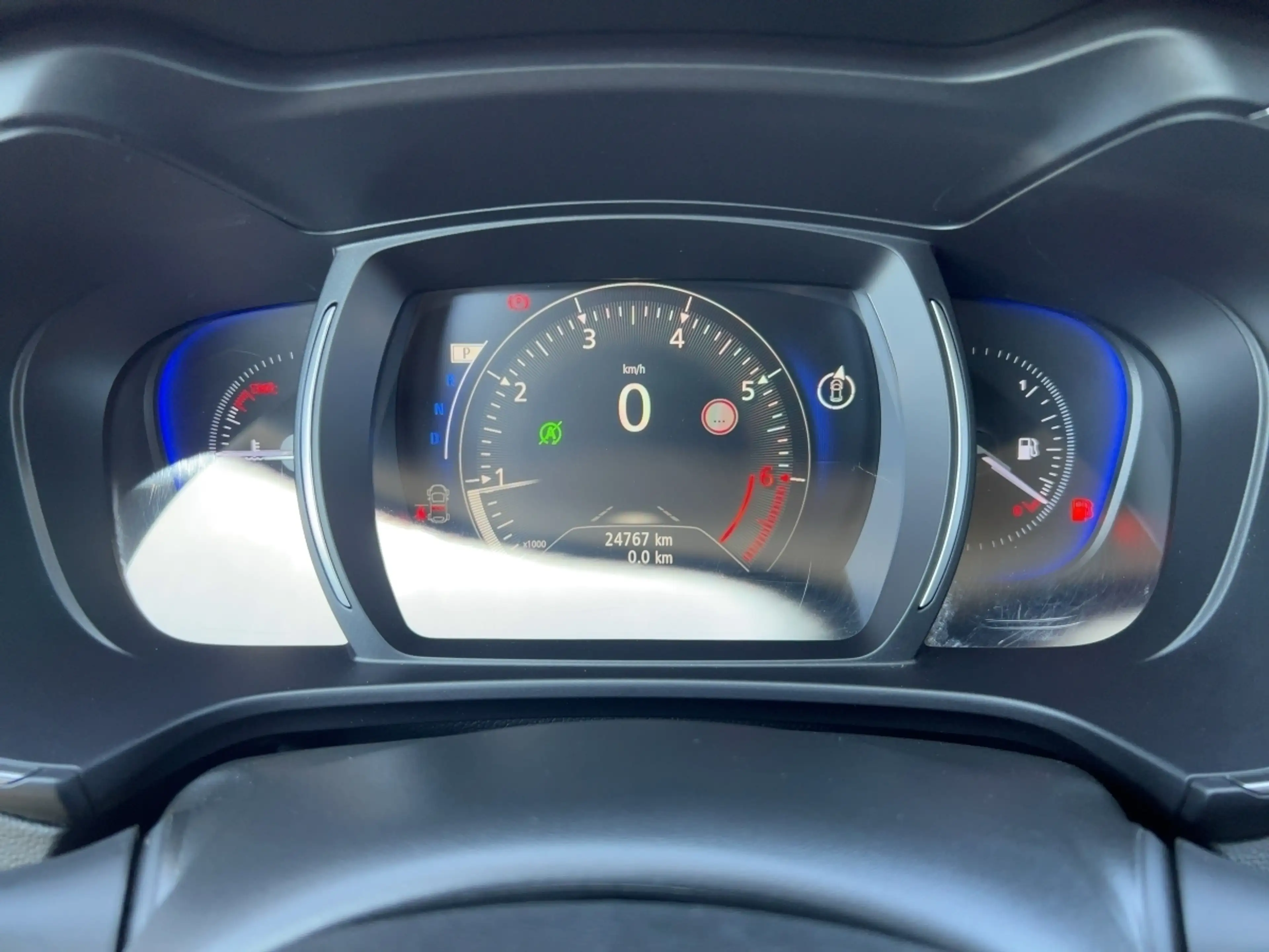 Renault Koleos TECHNO TCe 160 EDC SITZHEIZUNG V+H — photo 13