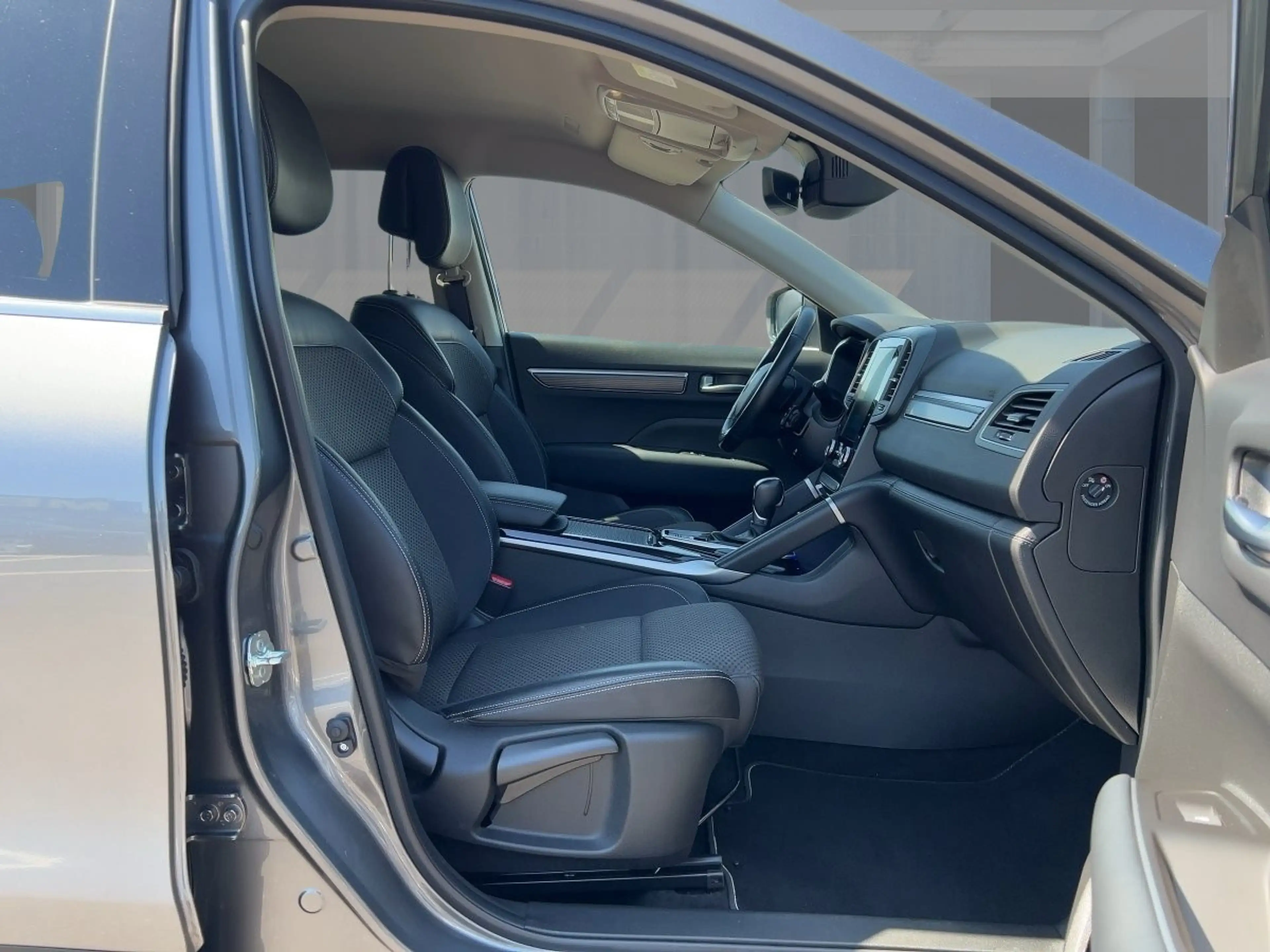 Renault Koleos TECHNO TCe 160 EDC SITZHEIZUNG V+H — photo 8