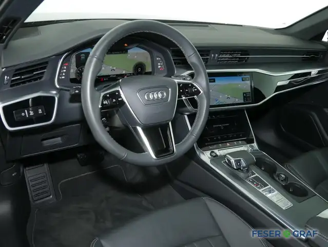 Audi A6 view 10