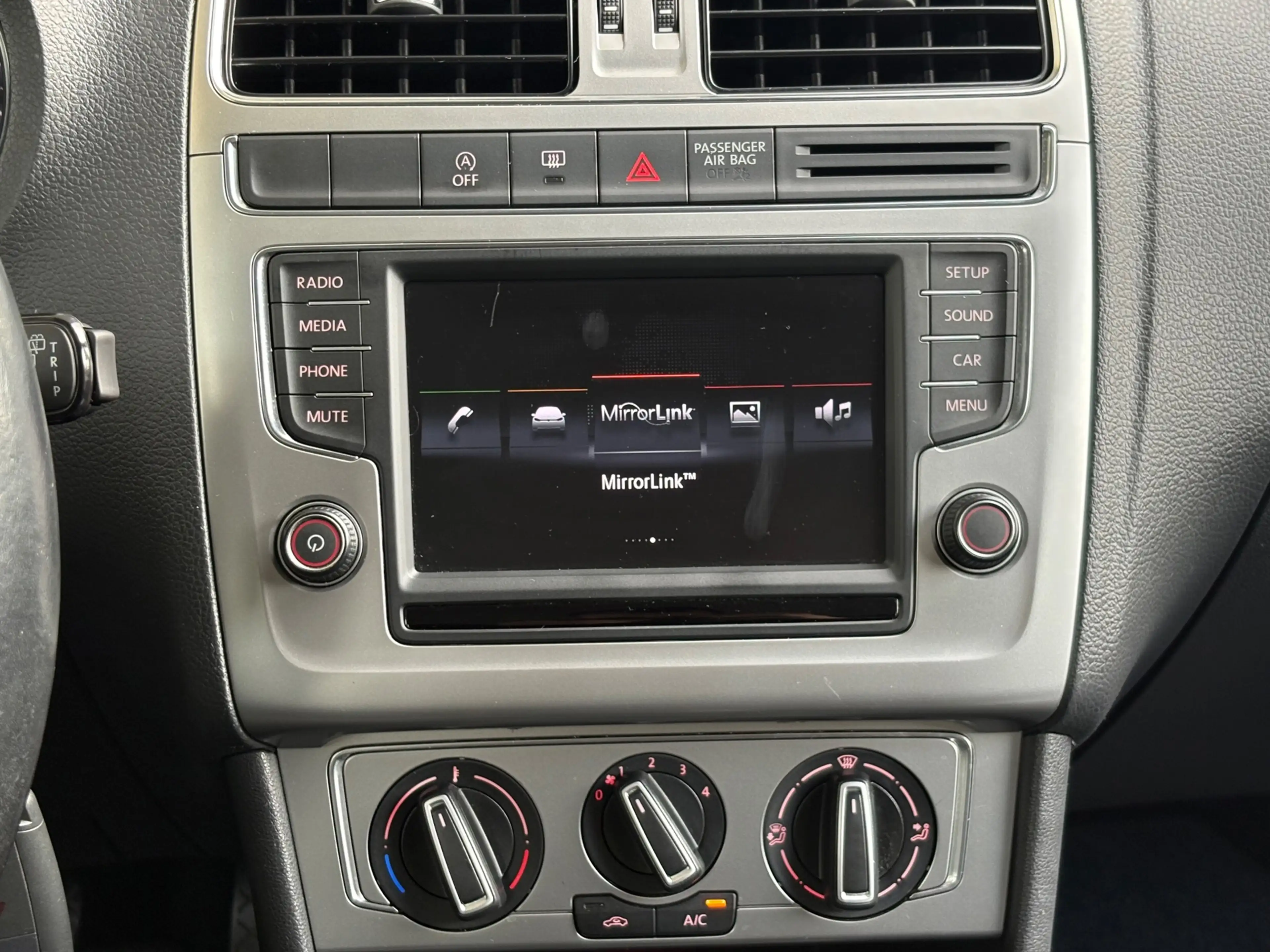 Volkswagen Polo 1.0 BlueMotion|Distr.VV|Bluetooth|NAP| — photo 14