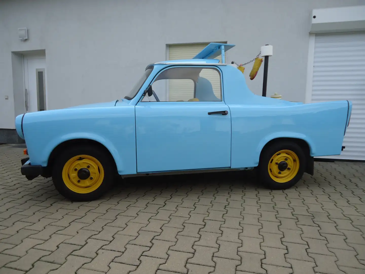 Trabant P601 Cabrio Modrá - 2