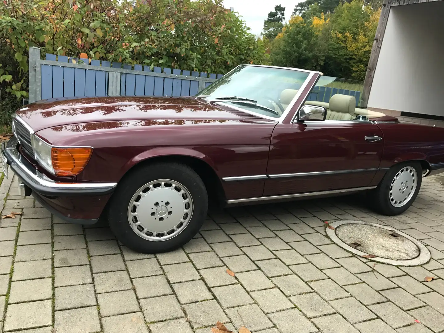 Mercedes-Benz SL 560 Cabrio Rot - 1