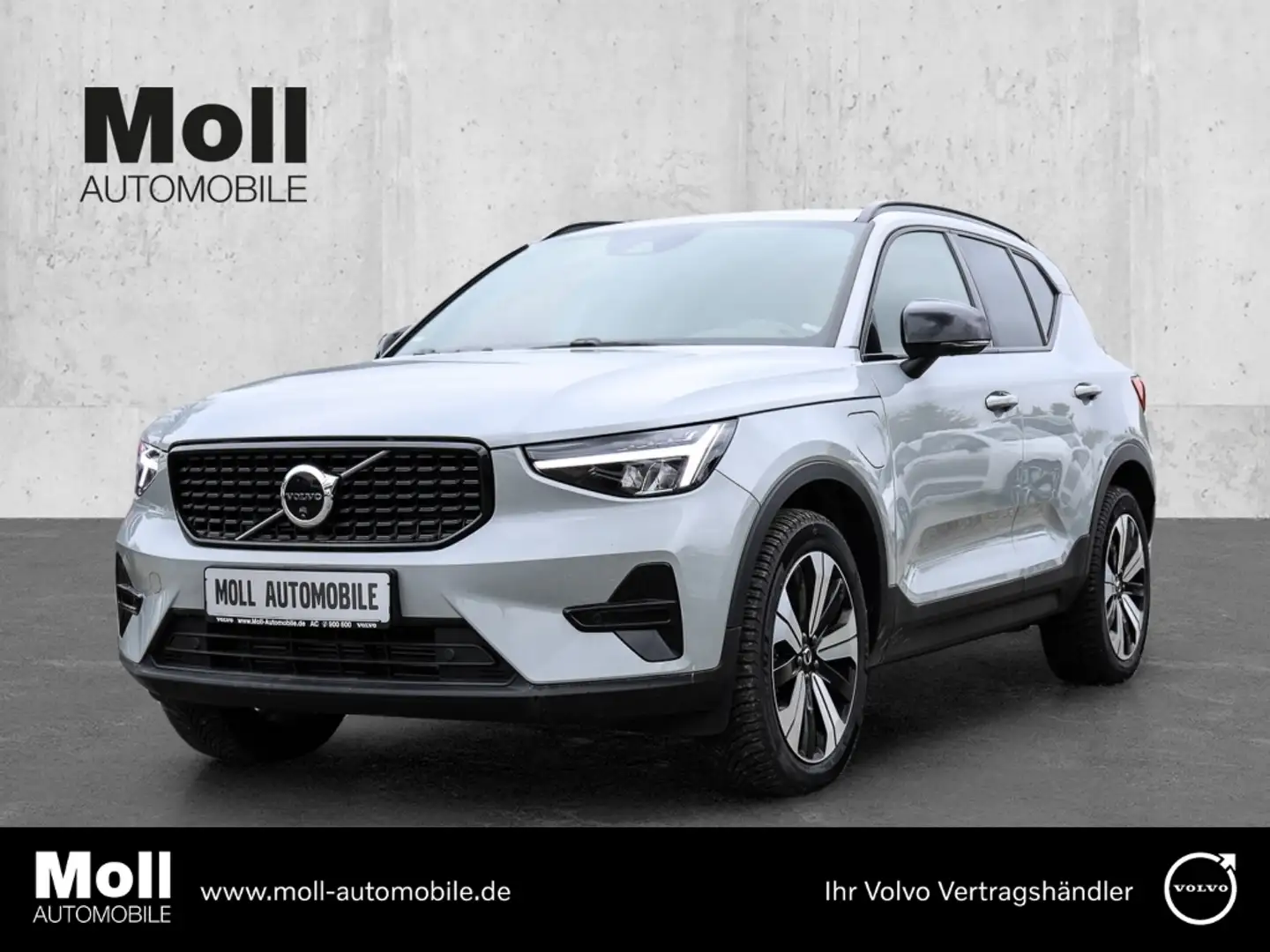 Volvo XC40 Plus Dark Recharge Plug-In Hybrid 2WD T5 Twin Engi Grau - 1