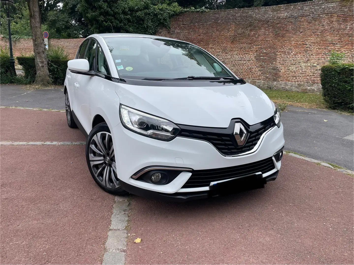 Renault Scenic dCi 110 Energy Business - 2