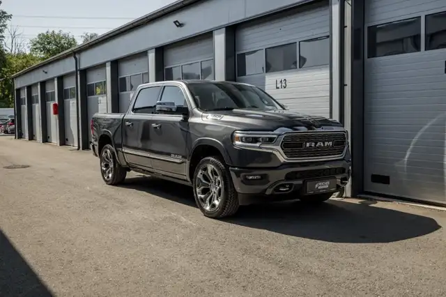 RAM 1500 view 3