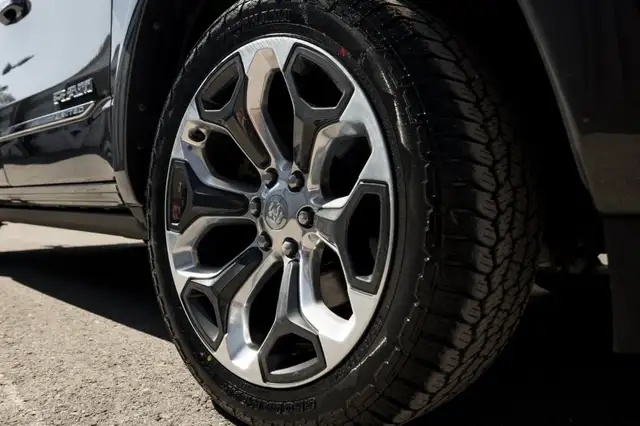 RAM 1500 view 14