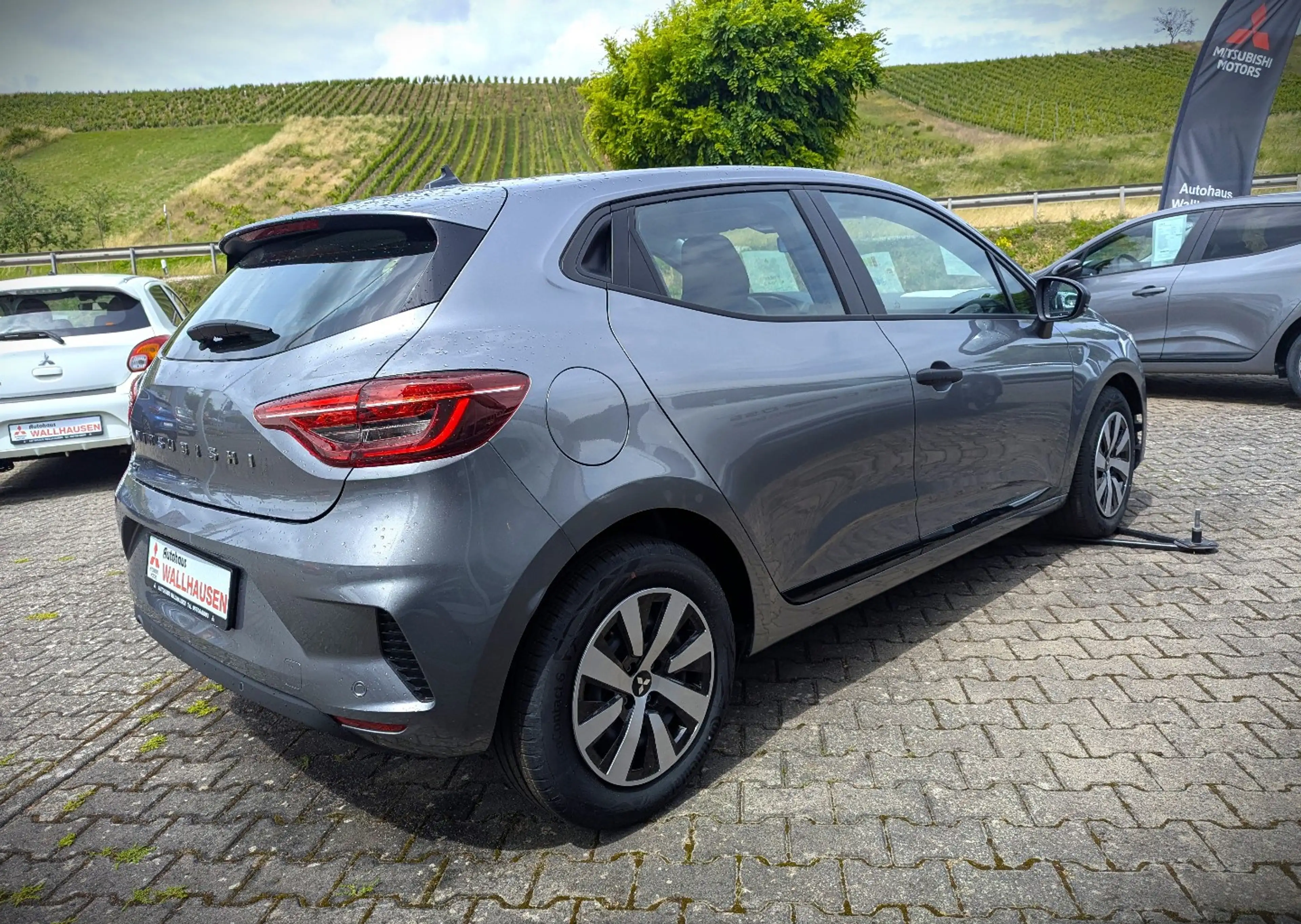 Mitsubishi Colt 1.0 Klima+LED+PDC hinten — photo 4