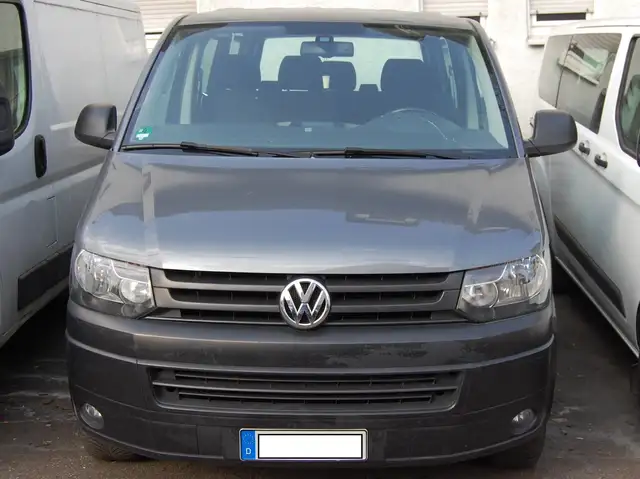 Volkswagen T5 Transporter T5 TDI (BiTDI) Kurz DSG Trendline