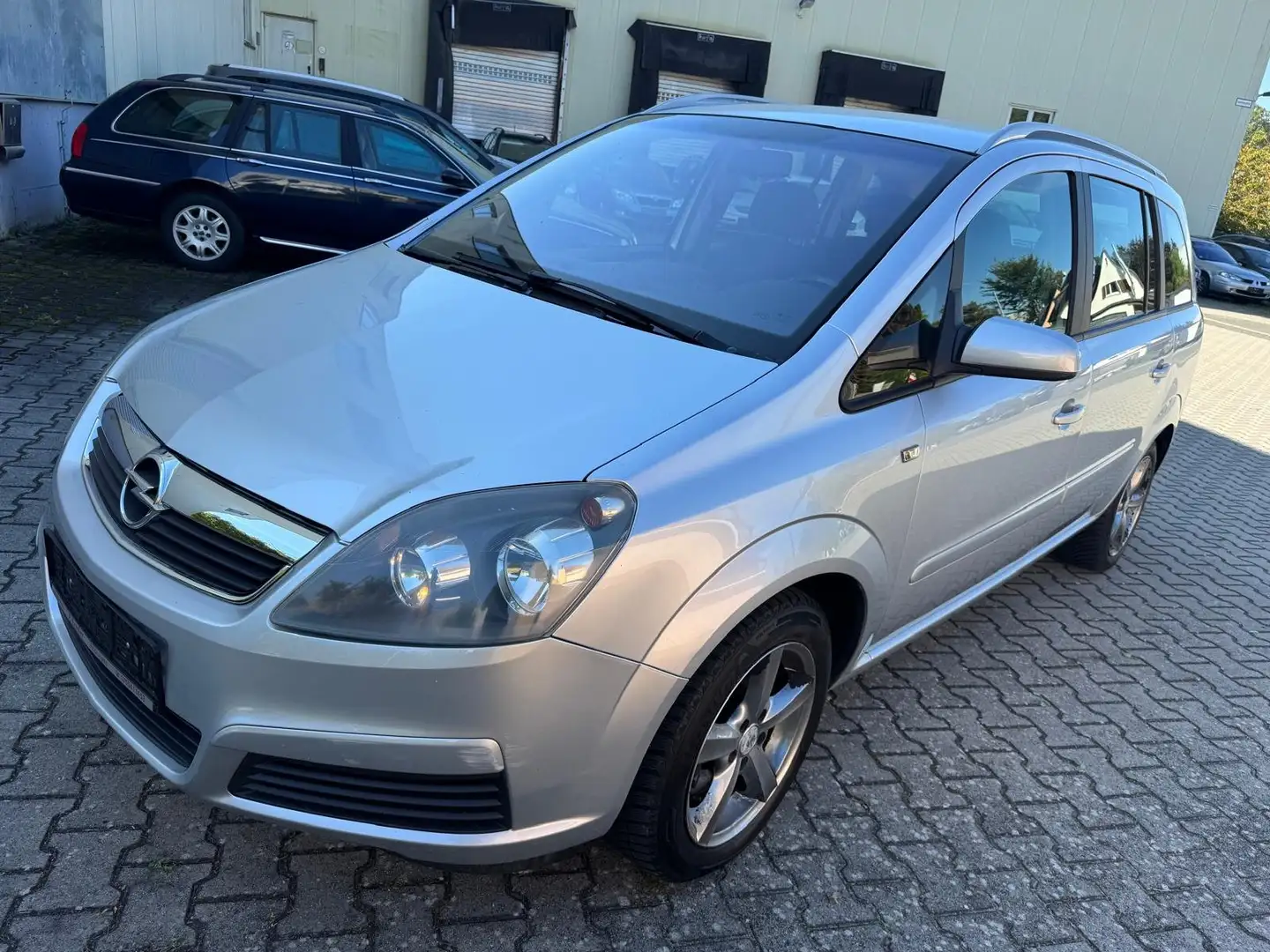Opel Zafira Edition Silber - 2