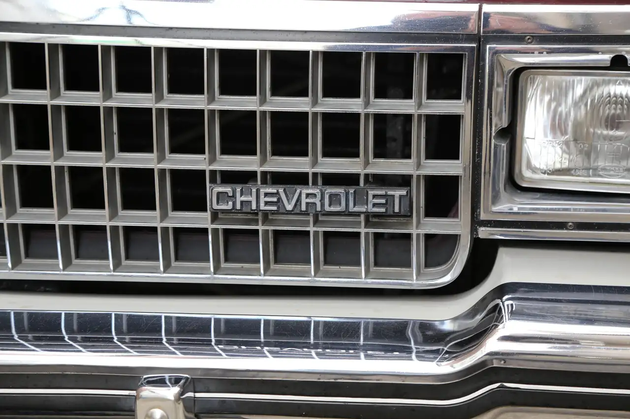 Chevrolet Caprice 2 door coupe, H-Kennzeichen , V8, foto 9
