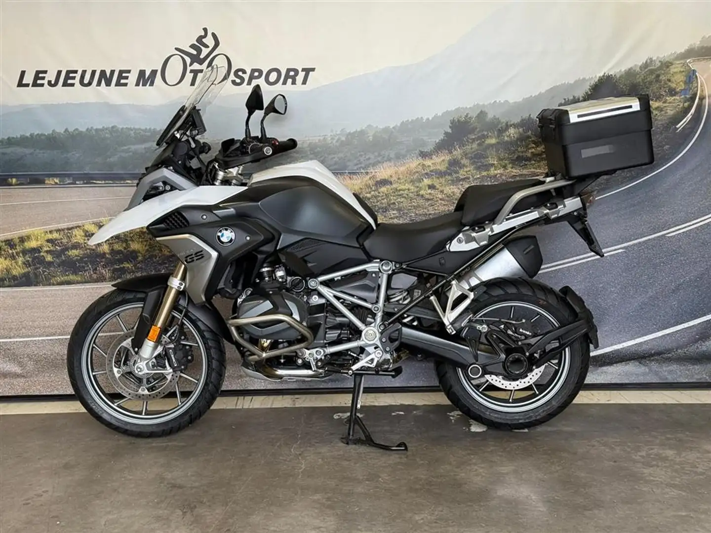 BMW R 1250 GS Suspension Basse ! (Gar -> 08/2027) - 1
