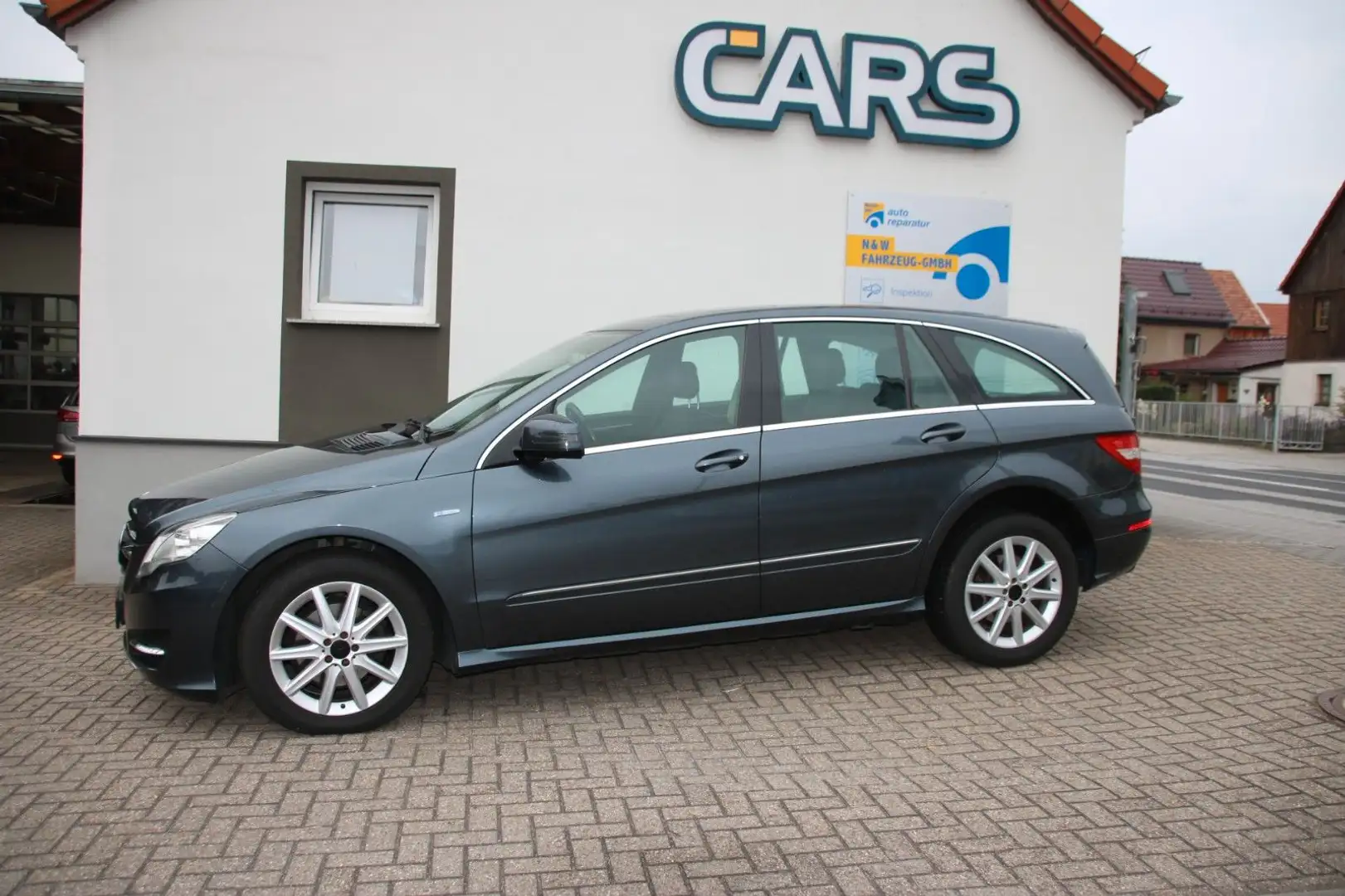 Mercedes-Benz R 300 CDI BlueEfficiency Sport Paket Gris - 1
