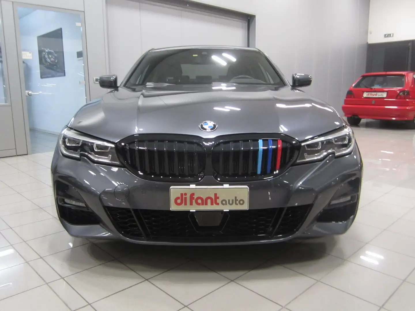 BMW 320 320d M-Sport Grigio - 2