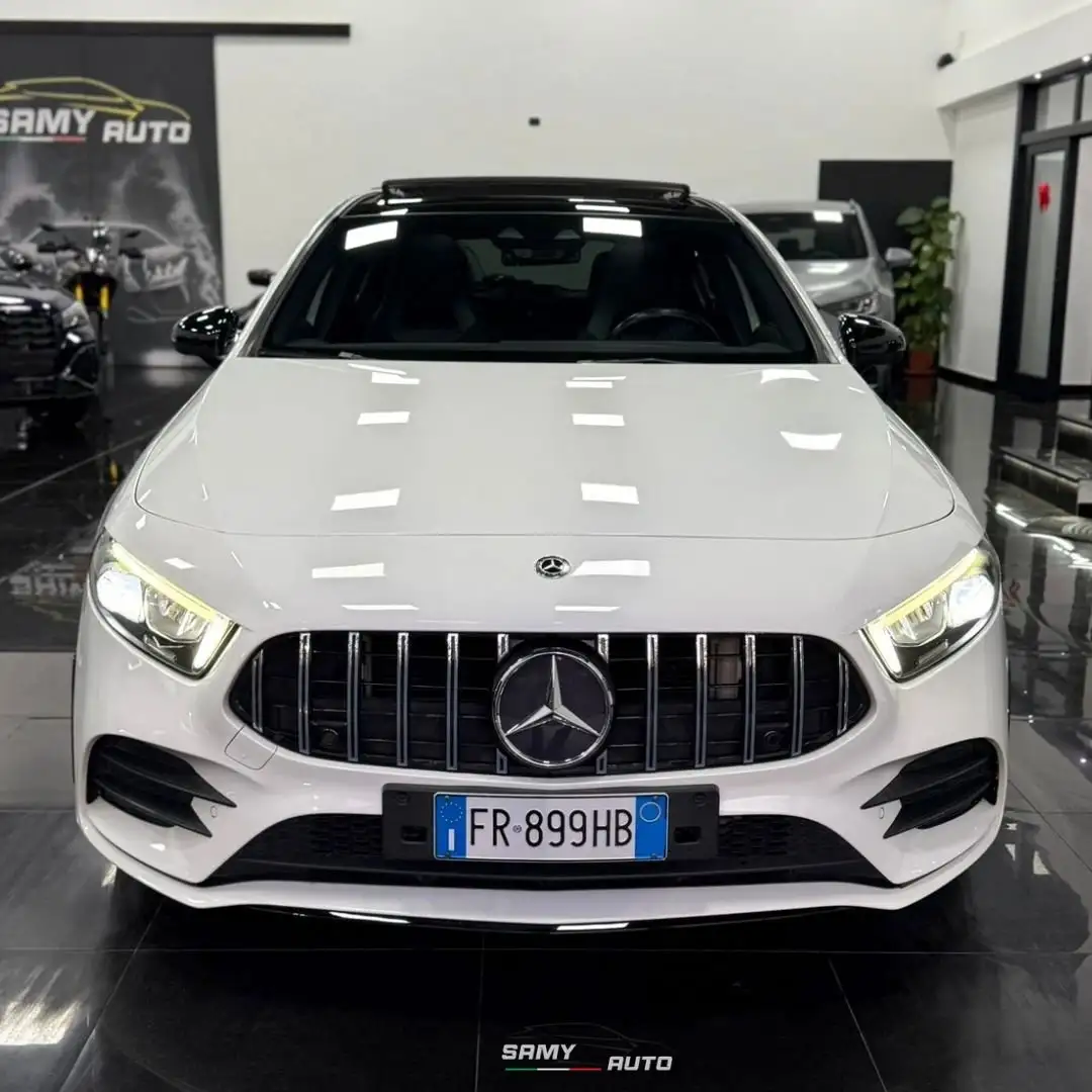 Mercedes-Benz A 180 d AMG Weiß - 1