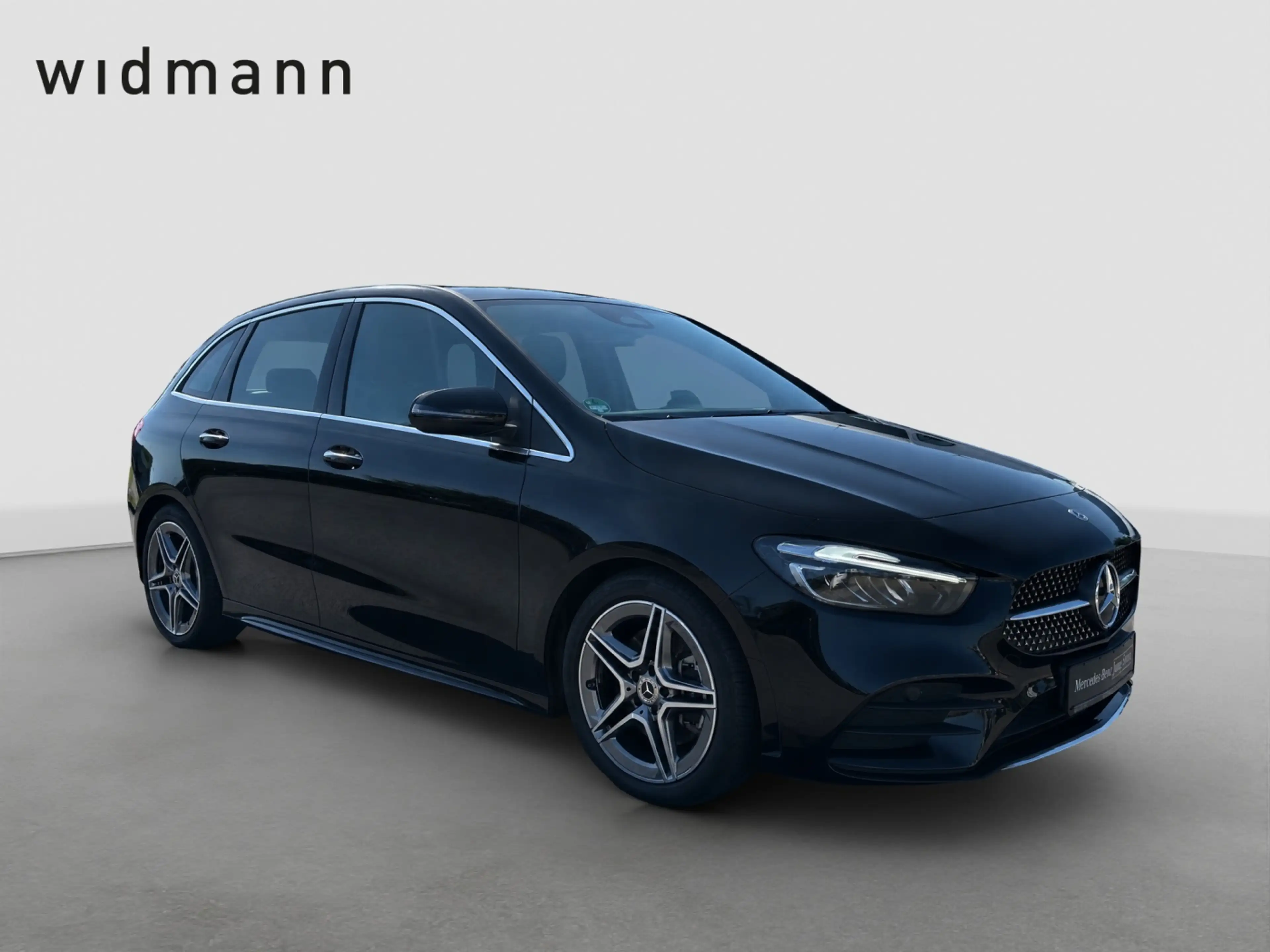 Mercedes-Benz B 220 4M *AMG*LED*Panorama*Standhzg*Memory*Kam** — photo 7