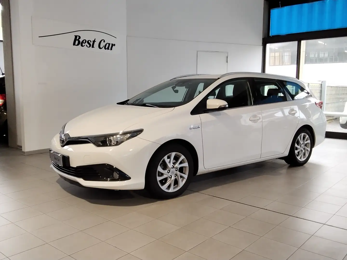 Toyota Auris Auris Touring Sports Touring Sports 1.8h Business Bianco - 1