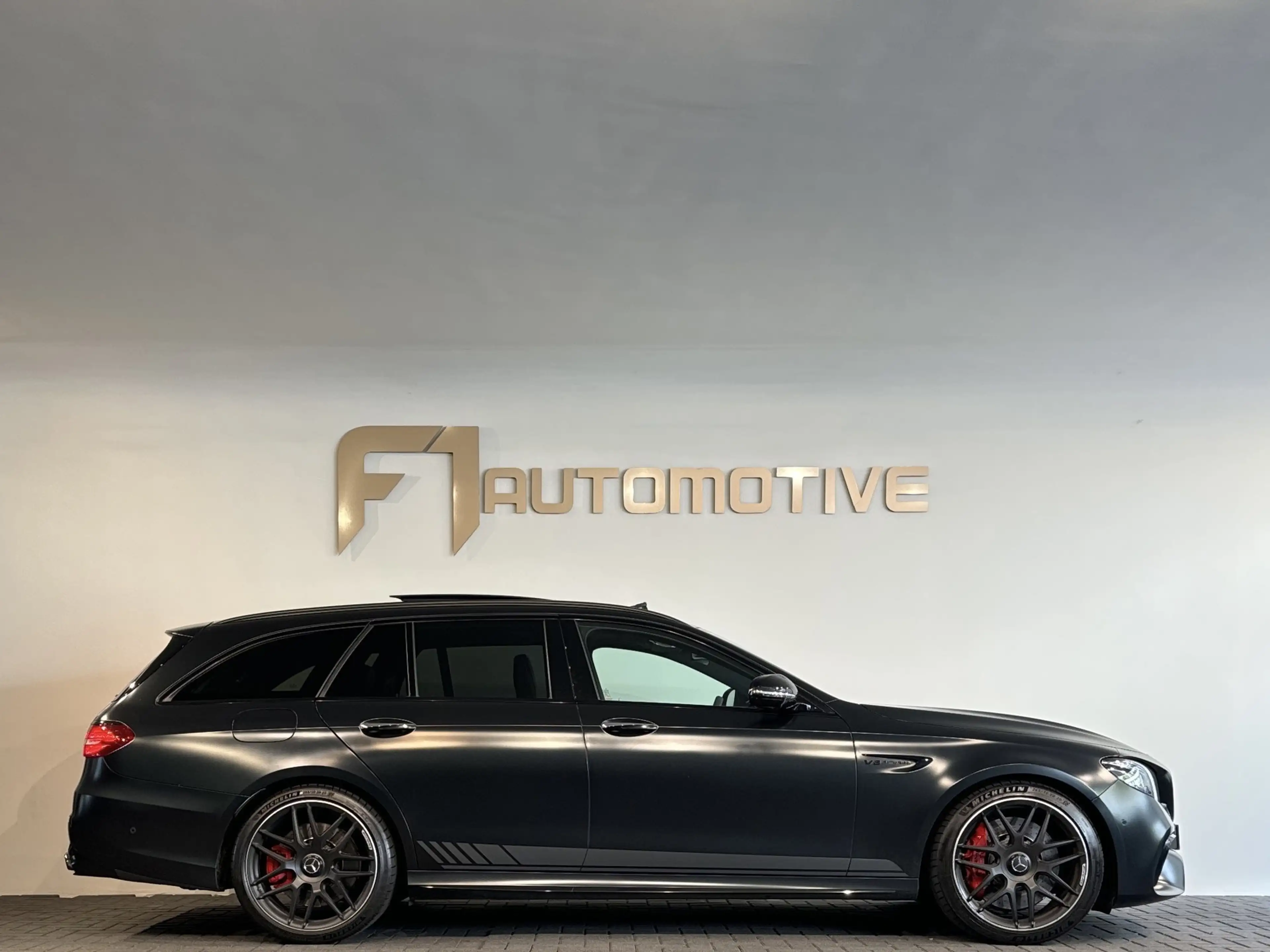 Mercedes-Benz E 63 AMG Estate S 4MATIC Edition 1 Pano|Kuipstoelen|Burmest — photo 7