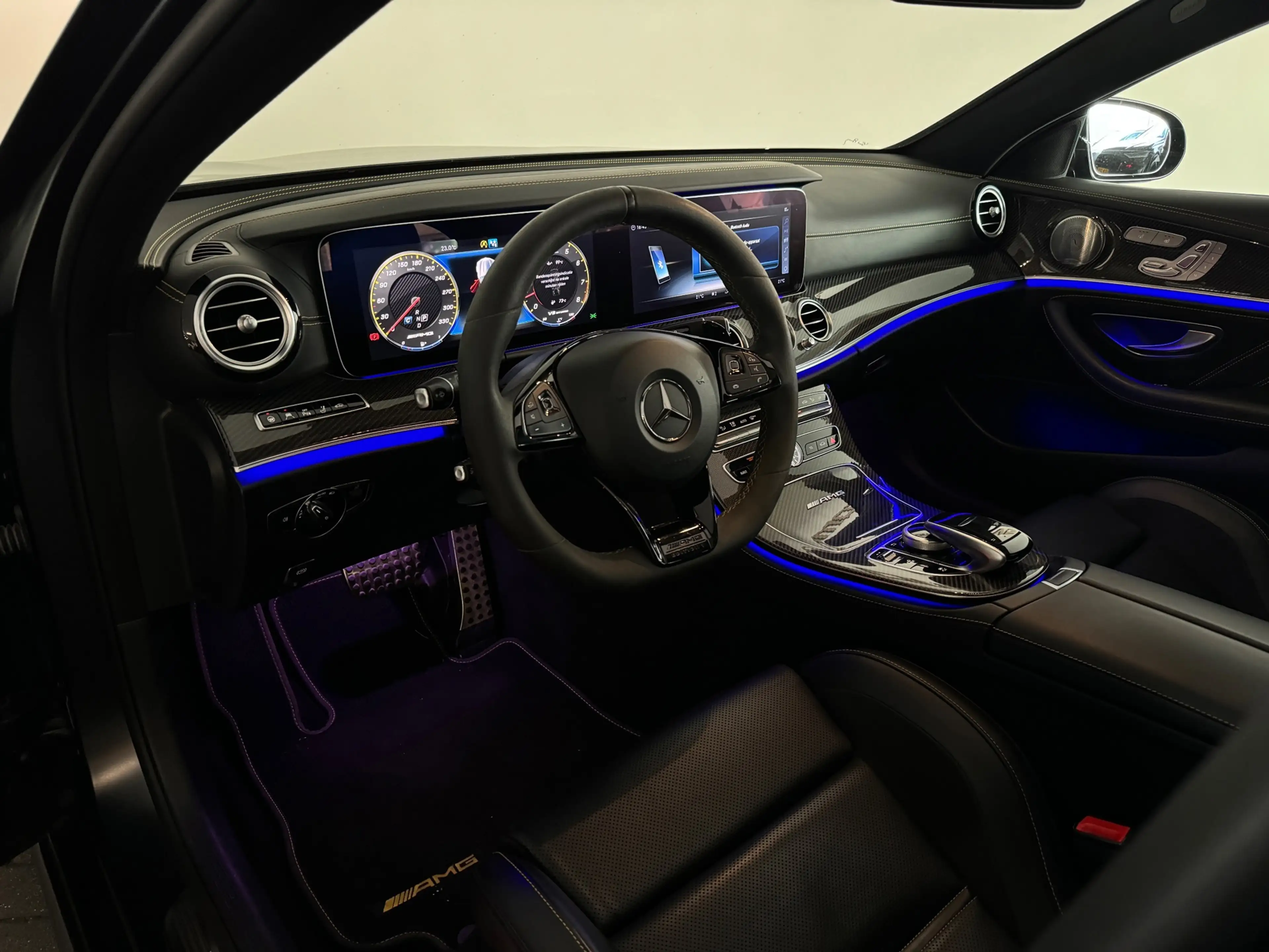 Mercedes-Benz E 63 AMG Estate S 4MATIC Edition 1 Pano|Kuipstoelen|Burmest — photo 9