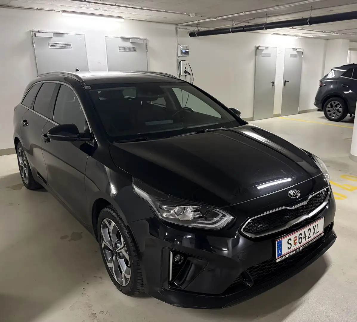 Kia Ceed SW / cee'd SW 1.6 GDI DCT OPF Plug-in-Hybrid Vision - 1