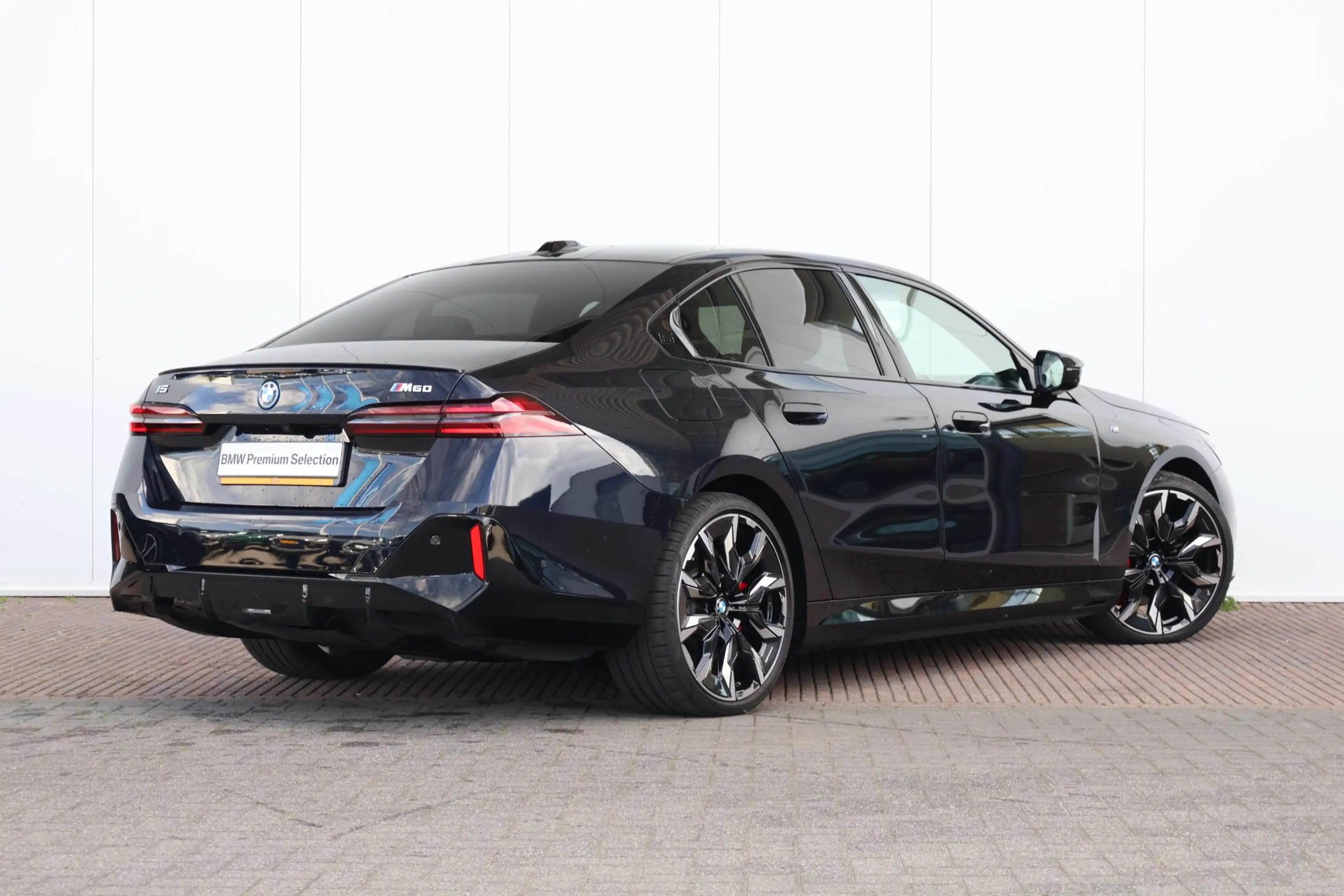 BMW i5 M60 xDrive 84 kWh | M-Sportpakket Pro | Bowers & W — photo 8