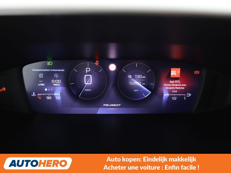 Peugeot 408 1.2 PureTech Allure — photo 6