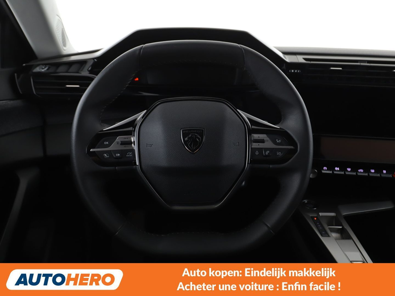 Peugeot 408 1.2 PureTech Allure — photo 5