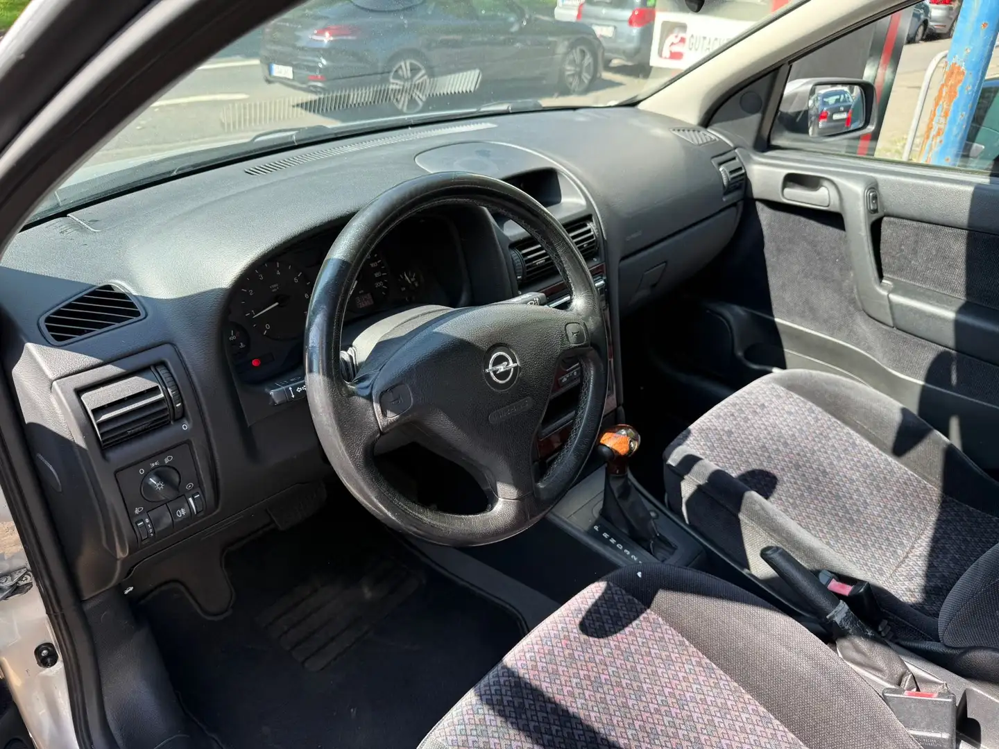 Opel Astra 1.6 Comfort Silber - 1