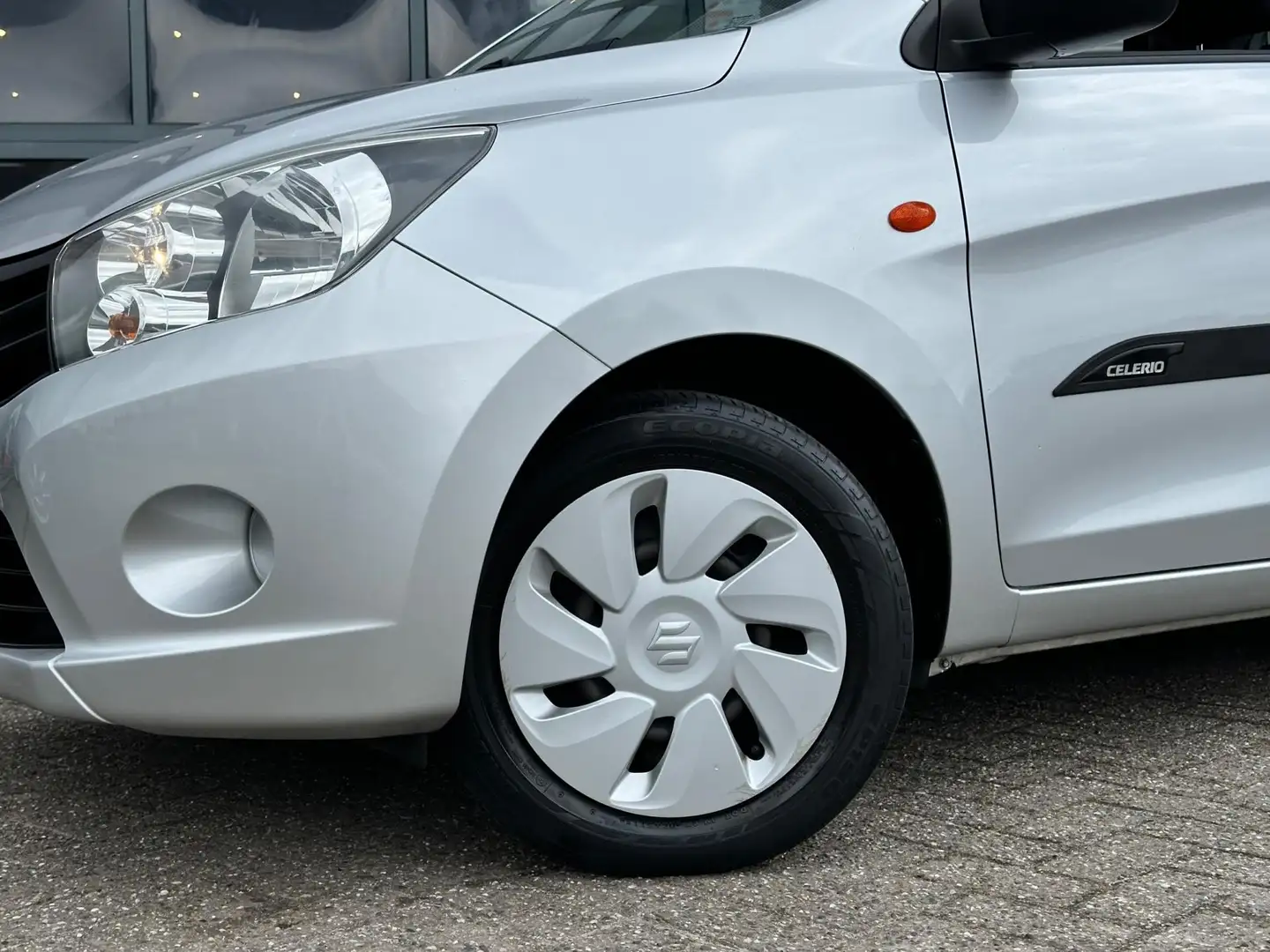 Suzuki Celerio 1.0 Comfort | Airco | NAP | Automaat | APK Gris - 2